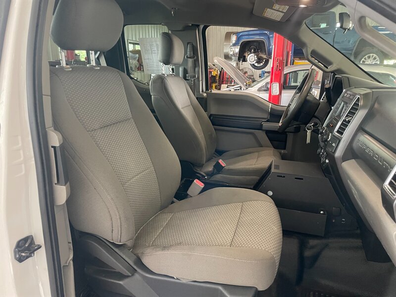 Used 2017 Ford F250 XLT AWD/4WD image 18