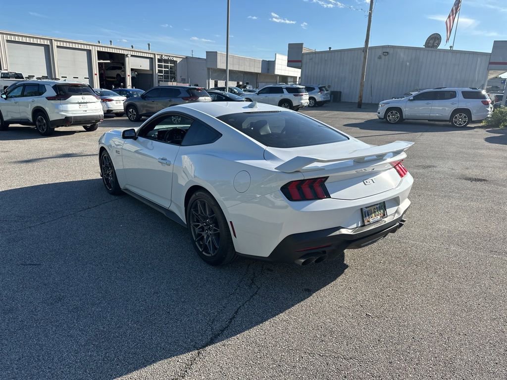 Used 2025 Ford Mustang GT w/ GT Performance Package RWD image 7