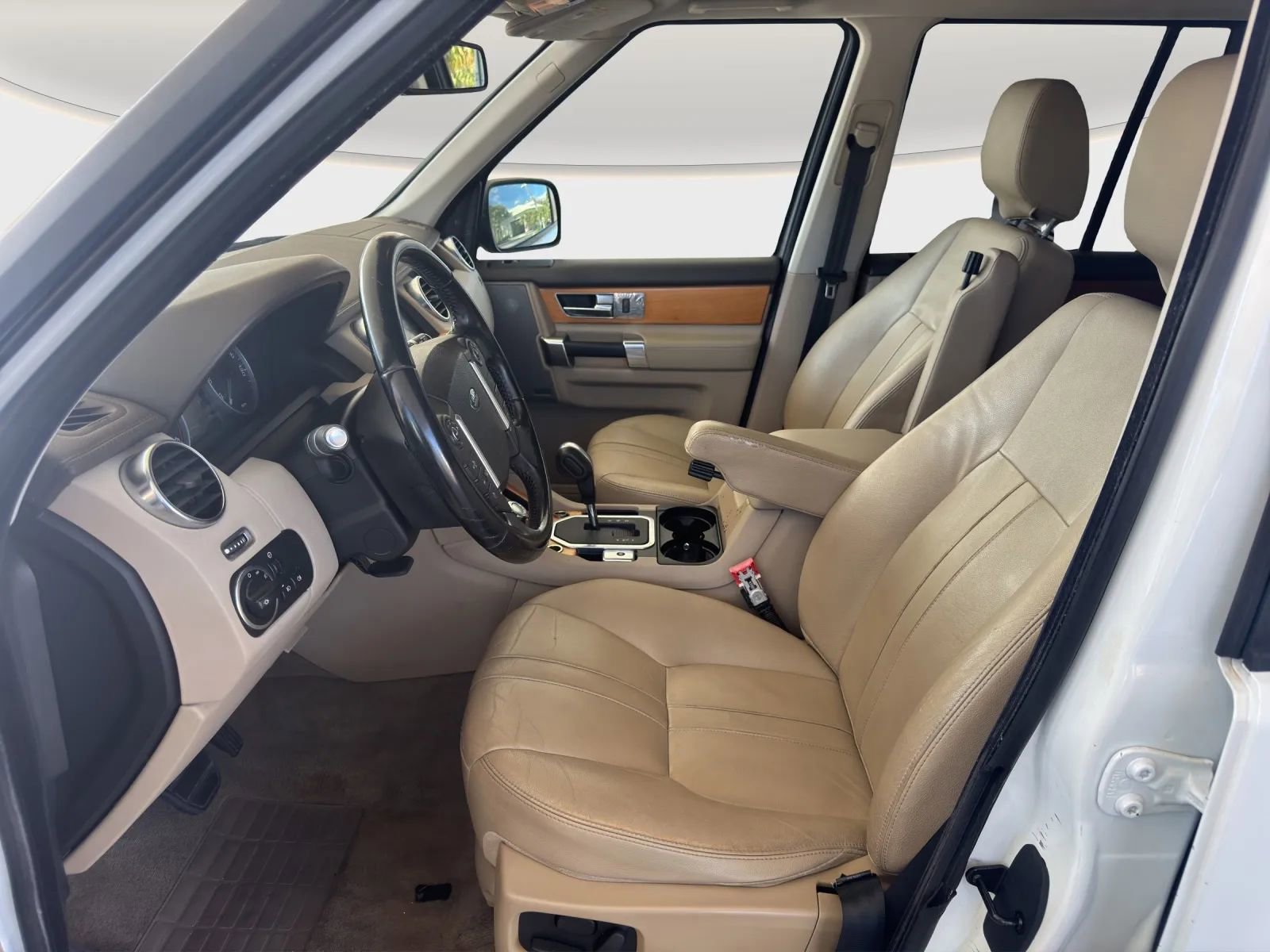 Used 2012 Land Rover LR4 HSE image 8