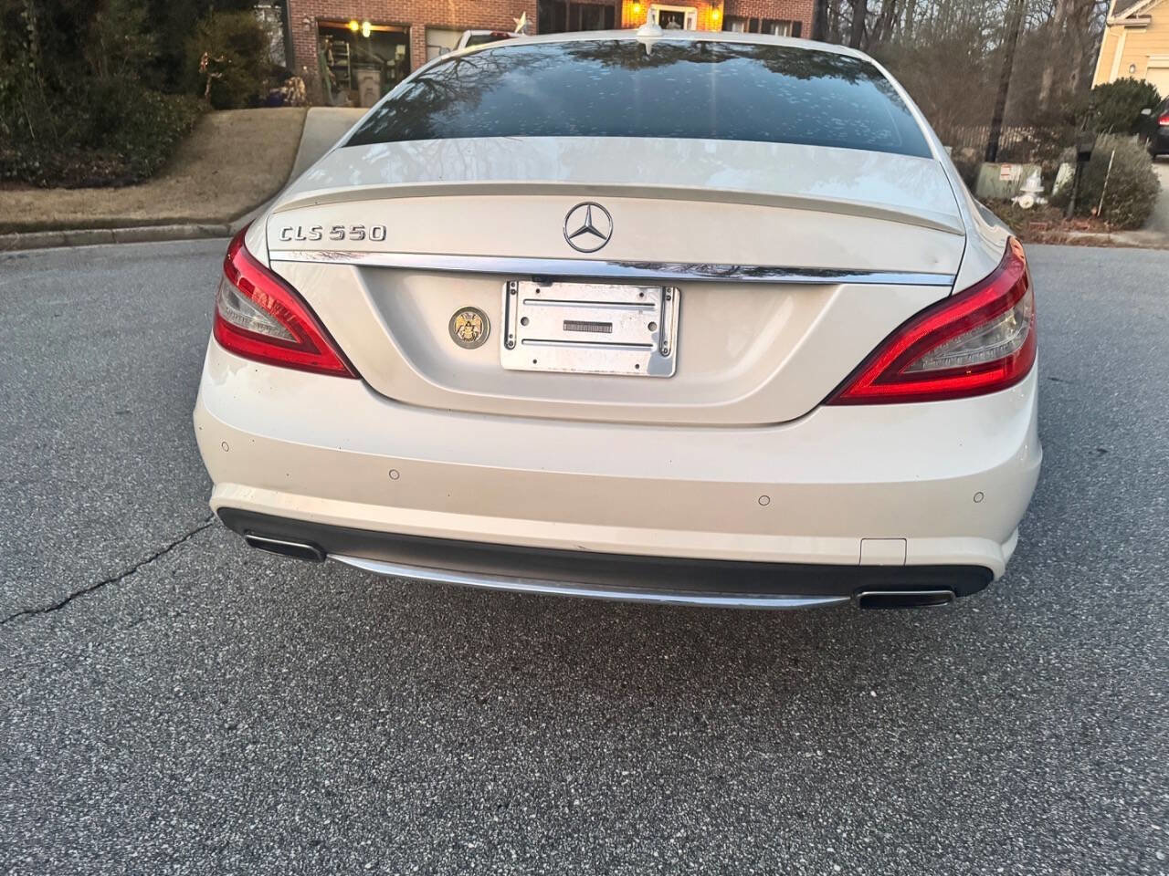 Used 2014 Mercedes-Benz CLS 550 w/ Premium 1 Package image 3