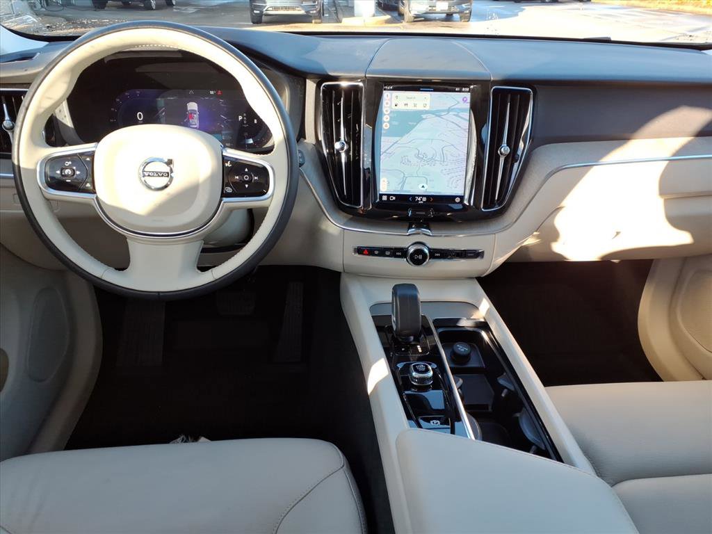 Certified 2023 Volvo XC60 B5 Plus w/ Protection Package Premier image 13