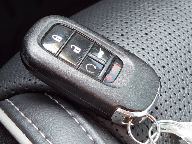 Used 2023 Honda Pilot Elite image 40