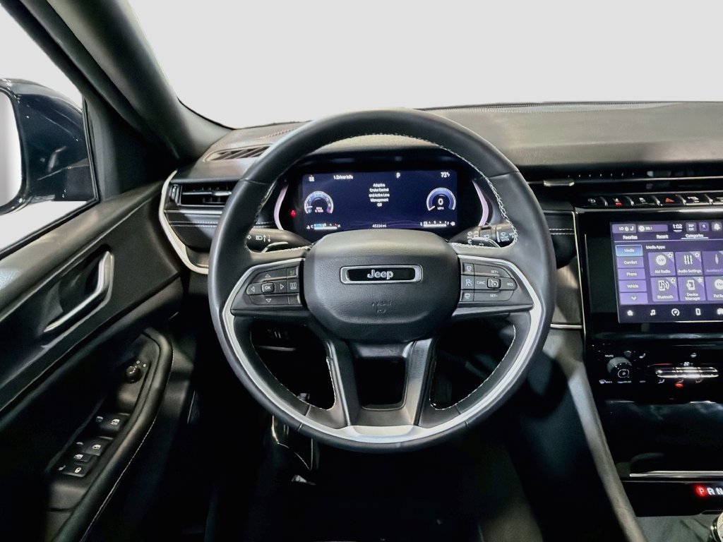Used 2023 Jeep Grand Cherokee Altitude AWD/4WD image 23