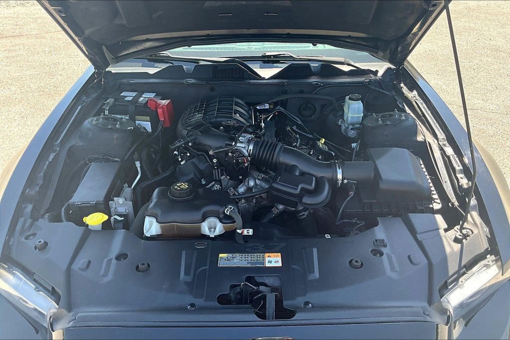 Used 2014 Ford Mustang Premium w/ Equipment Group 202A image 25