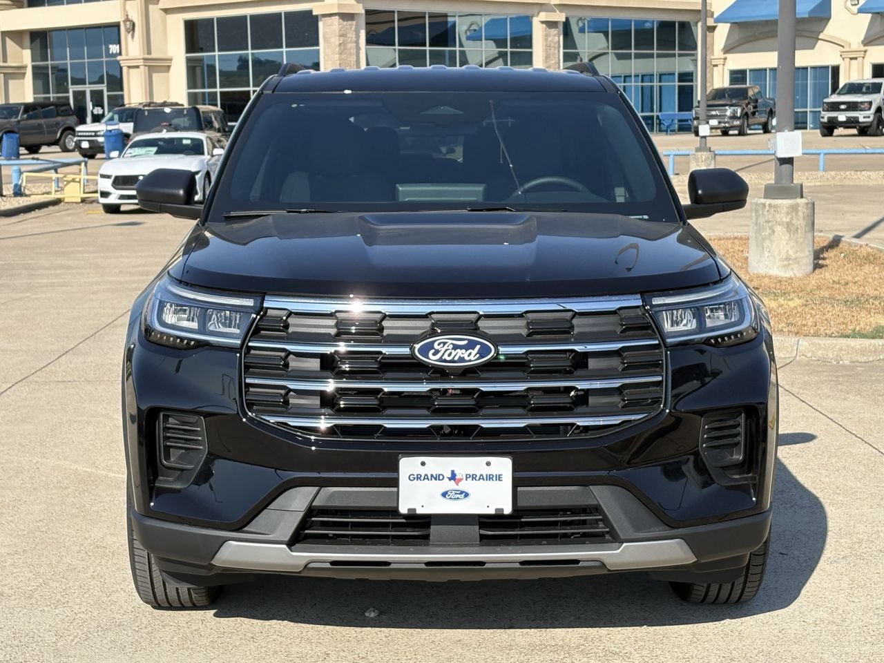 New 2027 Ford Explorer Active AWD/4WD image 8