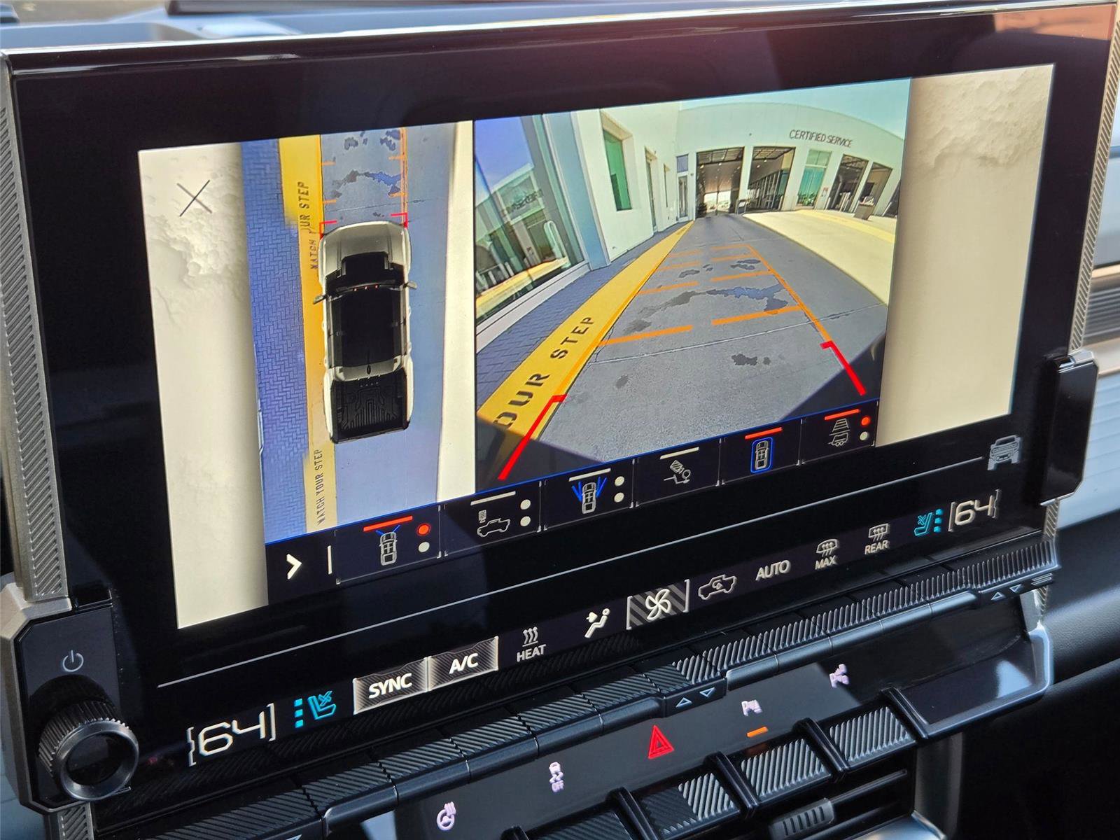 Used 2025 GMC Hummer EV 3X w/ LPO, Dark Essentials Package image 17