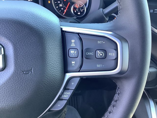 Used 2025 RAM 2500 Lone Star image 12