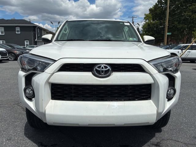 Used 2016 Toyota 4Runner SR5 AWD/4WD image 8