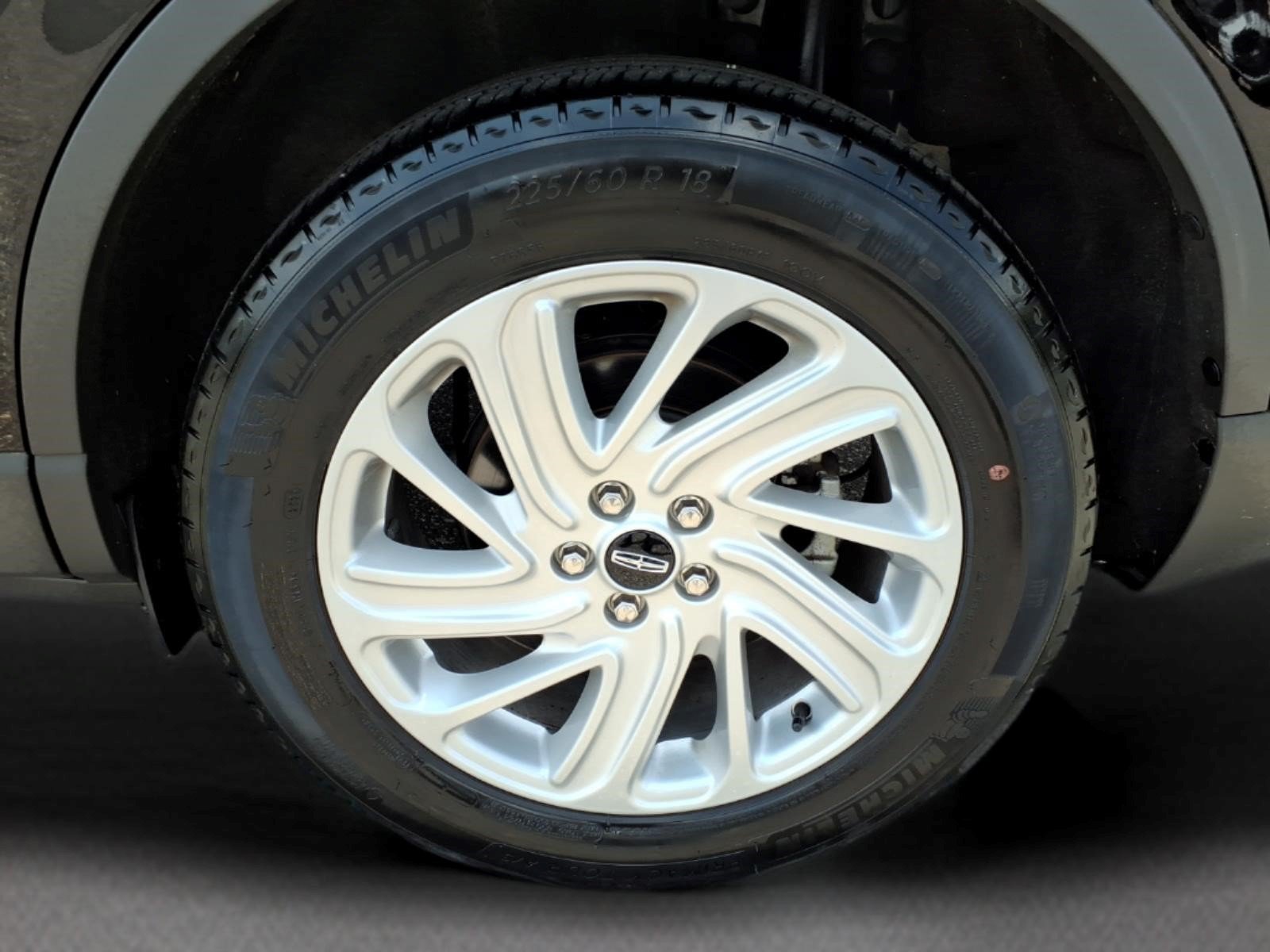 Certified 2023 Lincoln Corsair AWD image 18