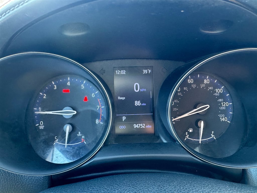 Used 2020 Toyota C-HR LE image 14