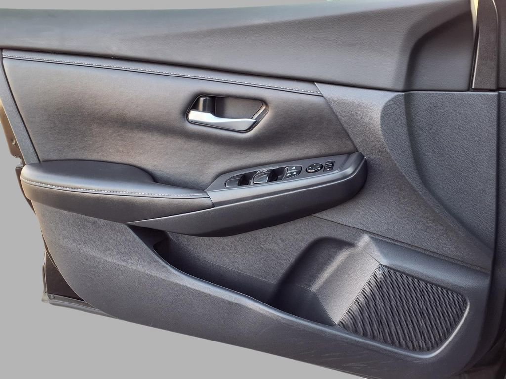 Used 2022 Nissan Sentra S image 18