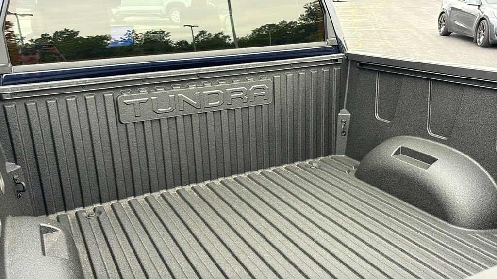 New 2026 Toyota Tundra Limited AWD/4WD image 37