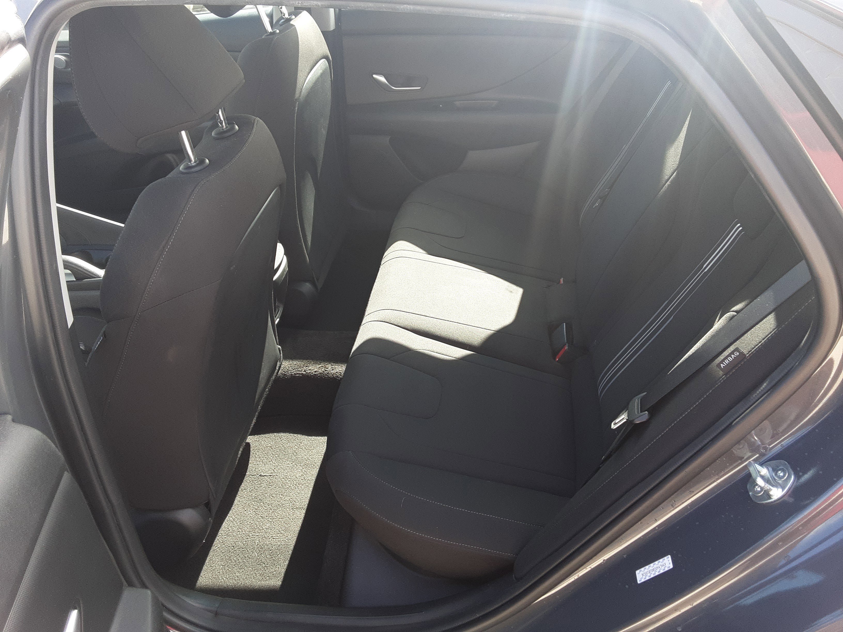 Used 2024 Hyundai Elantra SEL image 12