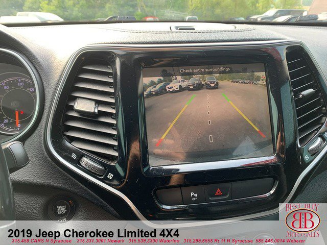 Used 2019 Jeep Cherokee Limited image 14