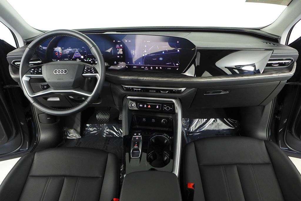 Used 2025 Audi Q5 Premium Plus w/ Premium Plus AWD/4WD image 25