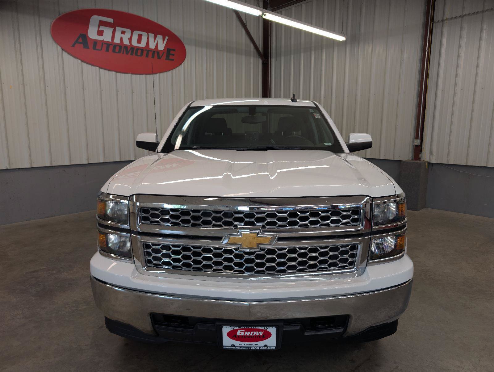 Used 2015 Chevrolet Silverado 1500 LT AWD/4WD image 9