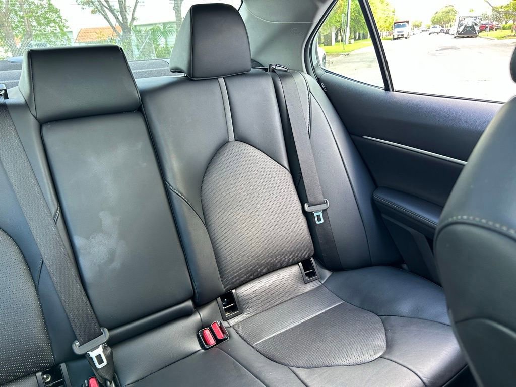 Used 2023 Toyota Camry XSE FWD image 15