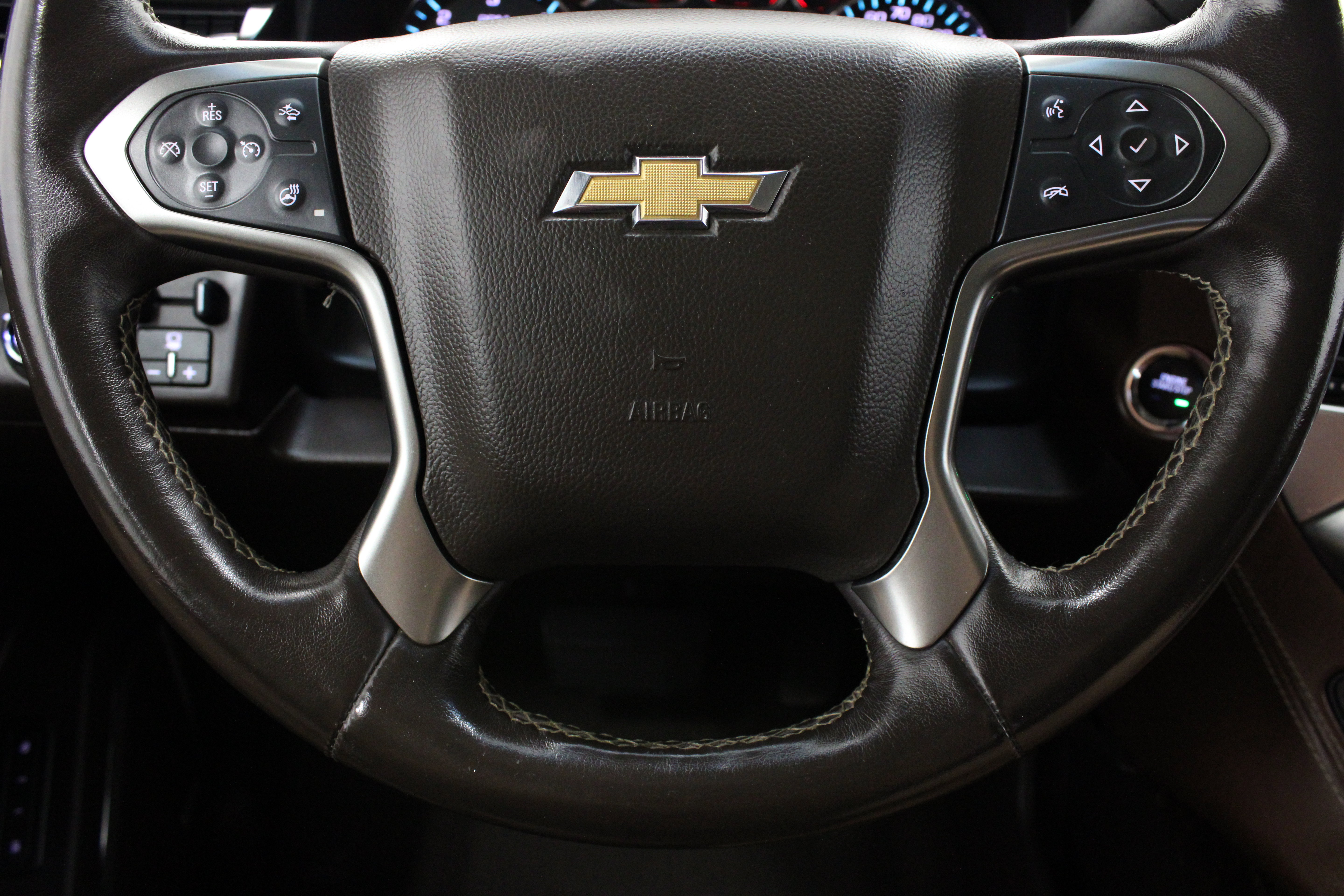 Used 2019 Chevrolet Tahoe Premier AWD/4WD image 25
