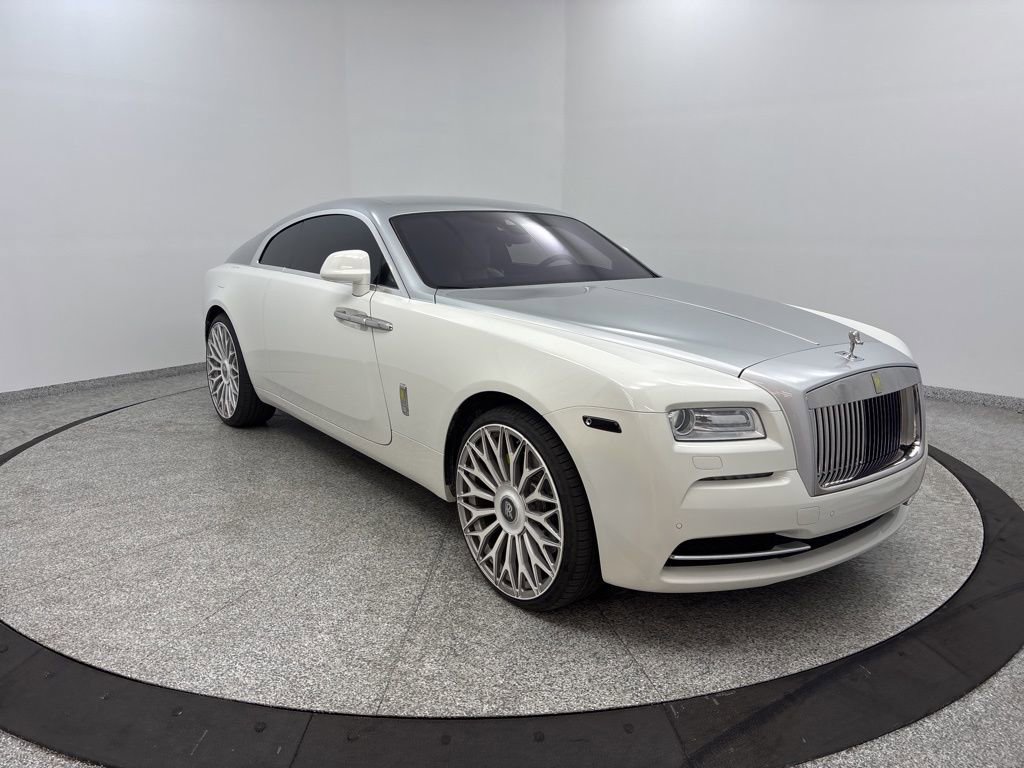 Used 2016 Rolls-Royce Wraith RWD image 21