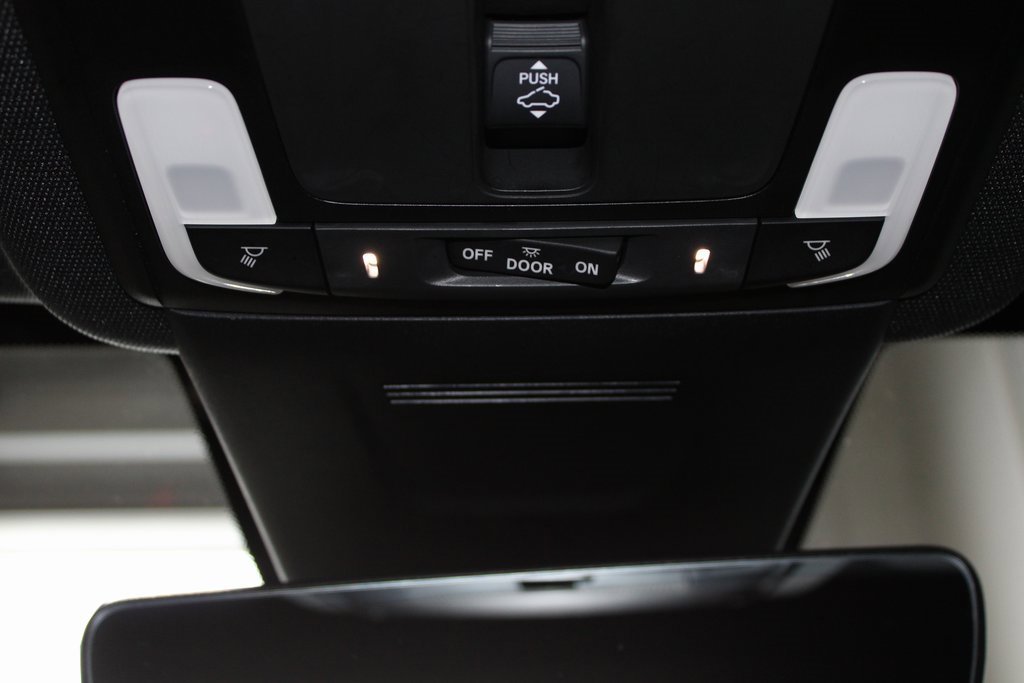 Used 2023 Honda CR-V Sport Touring image 40