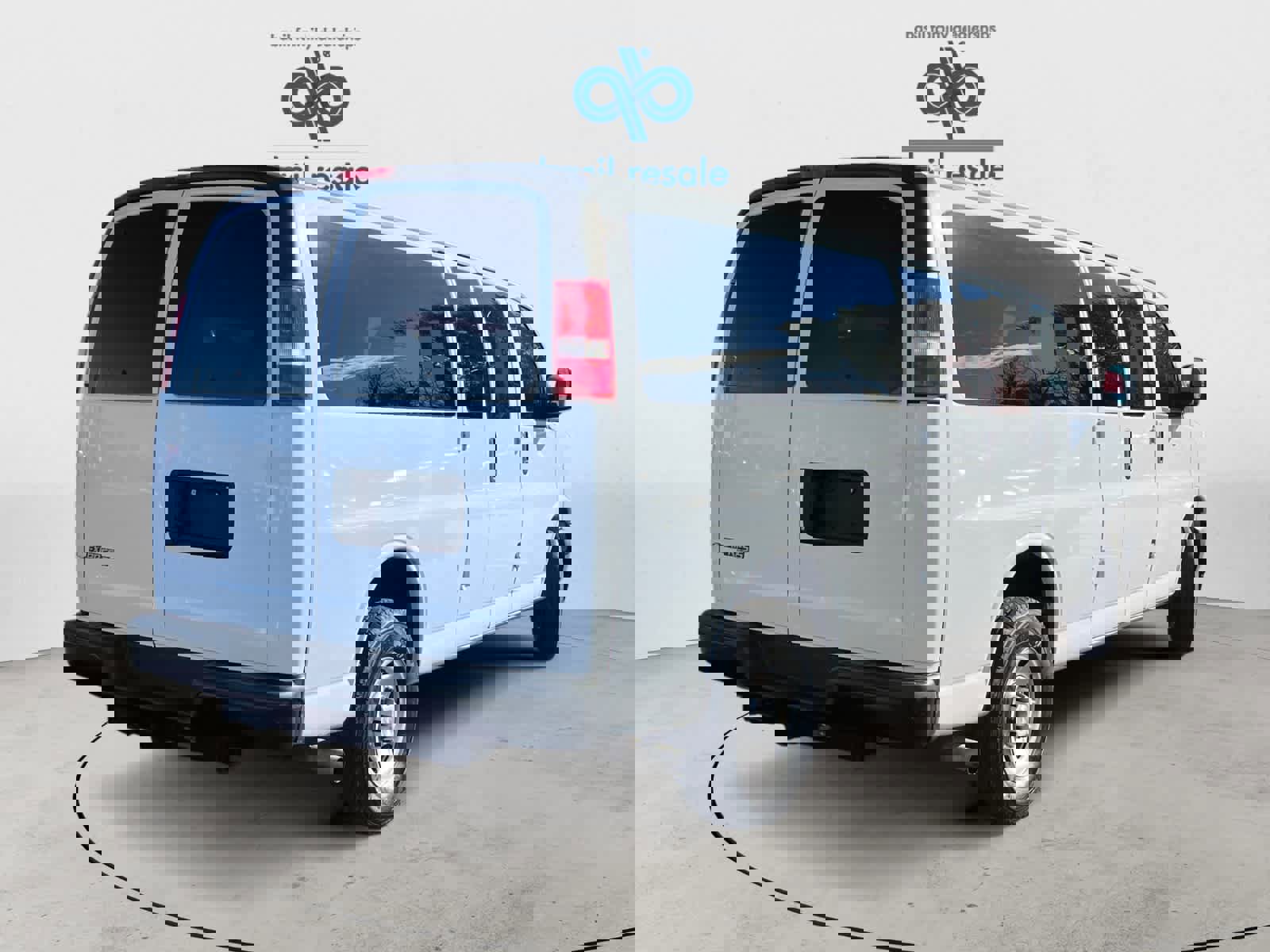 Used 2021 Chevrolet Express 3500 LS image 5