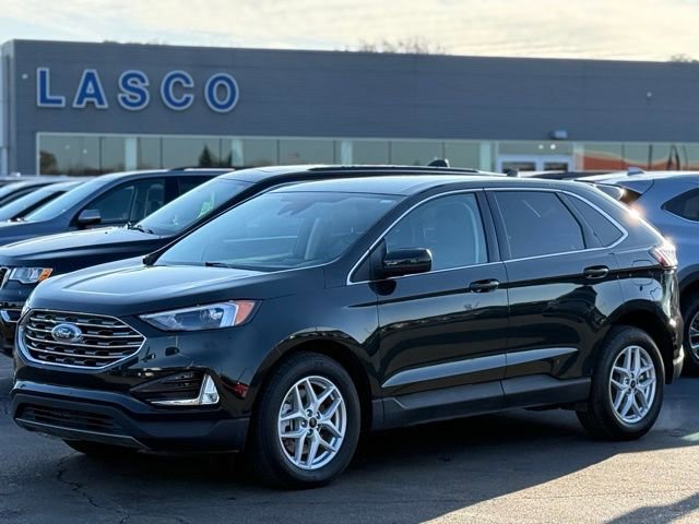 Used 2022 Ford Edge SEL w/ Convenience Package