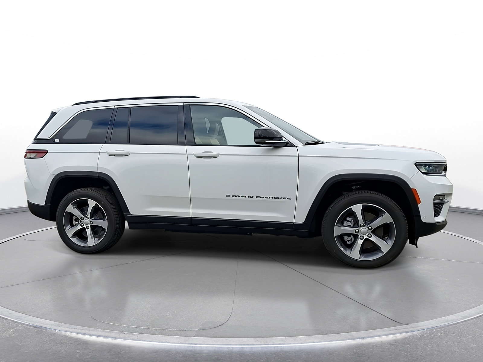 New 2024 Jeep Grand Cherokee Limited 4xe w/ Luxury Tech Group II AWD/4WD image 9
