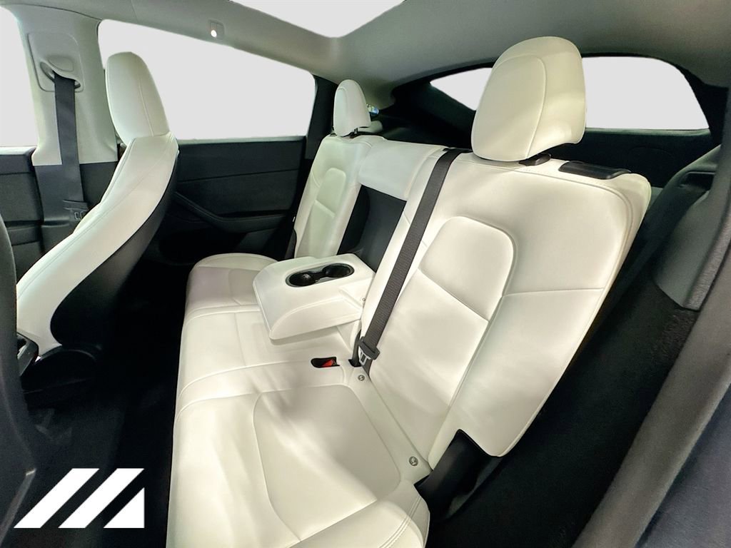 Used 2023 Tesla Model Y Long Range image 25