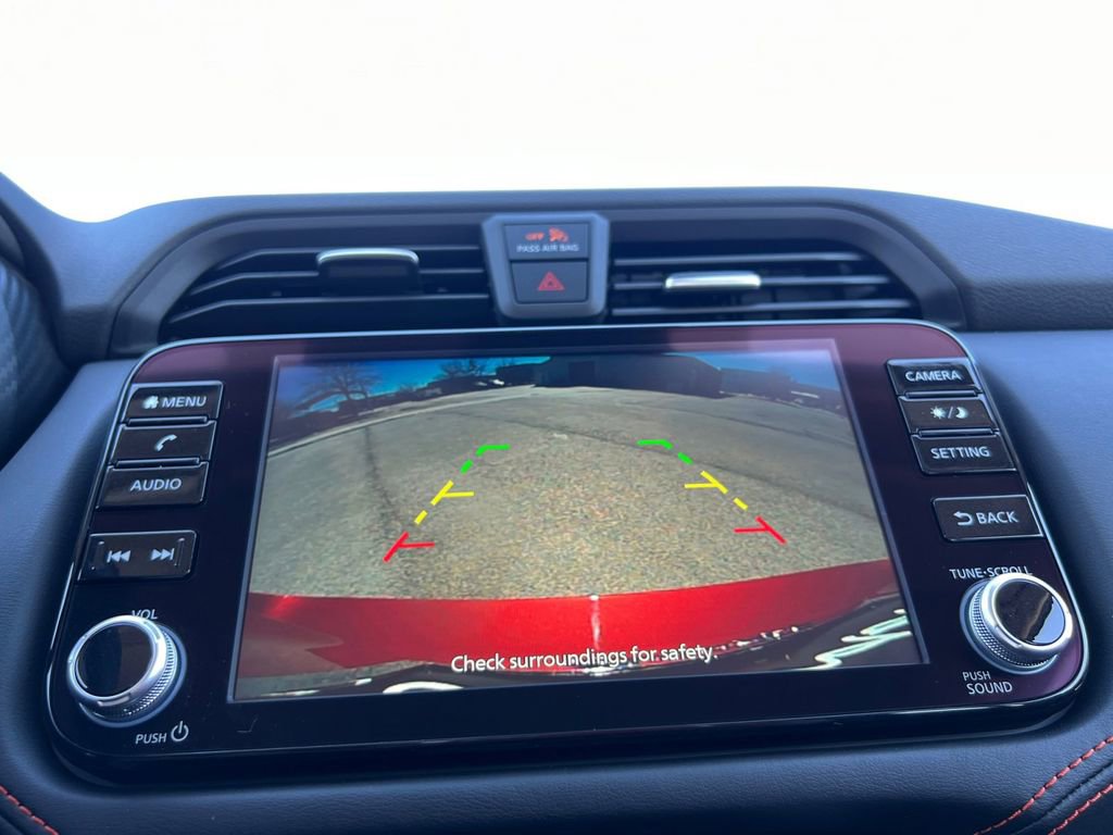 New 2025 Nissan Versa SR image 9