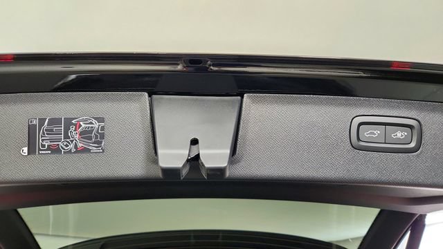 New 2026 Volvo XC90 B5 Core AWD/4WD image 42