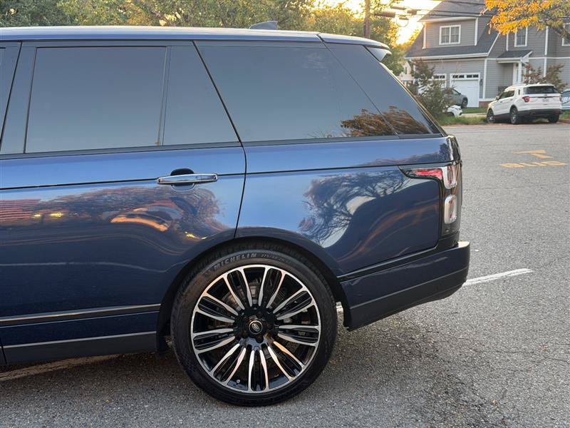 Used 2019 Land Rover Range Rover SV Autobiography Dynamic AWD/4WD image 12