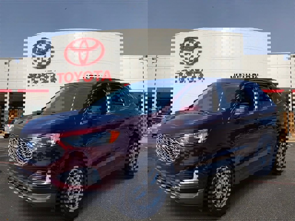 Used 2024 Ford Edge SEL