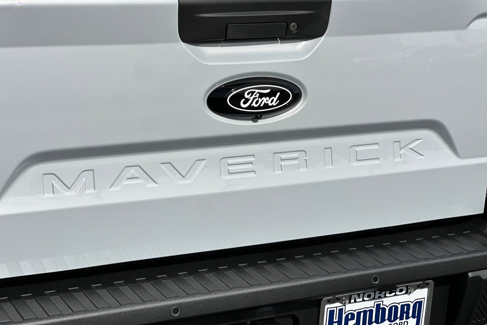 New 2025 Ford Maverick XLT w/ Black Appearance Package image 25