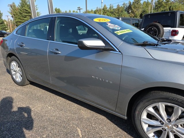 Used 2024 Chevrolet Malibu LT image 24