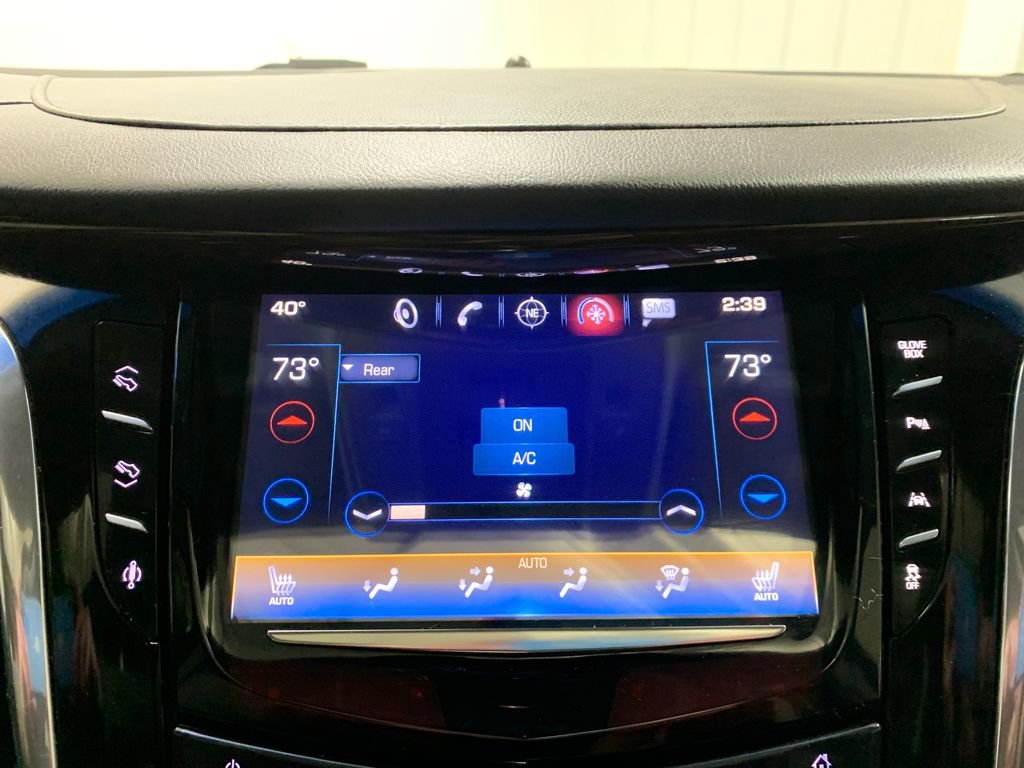 Used 2016 Cadillac Escalade Luxury image 7