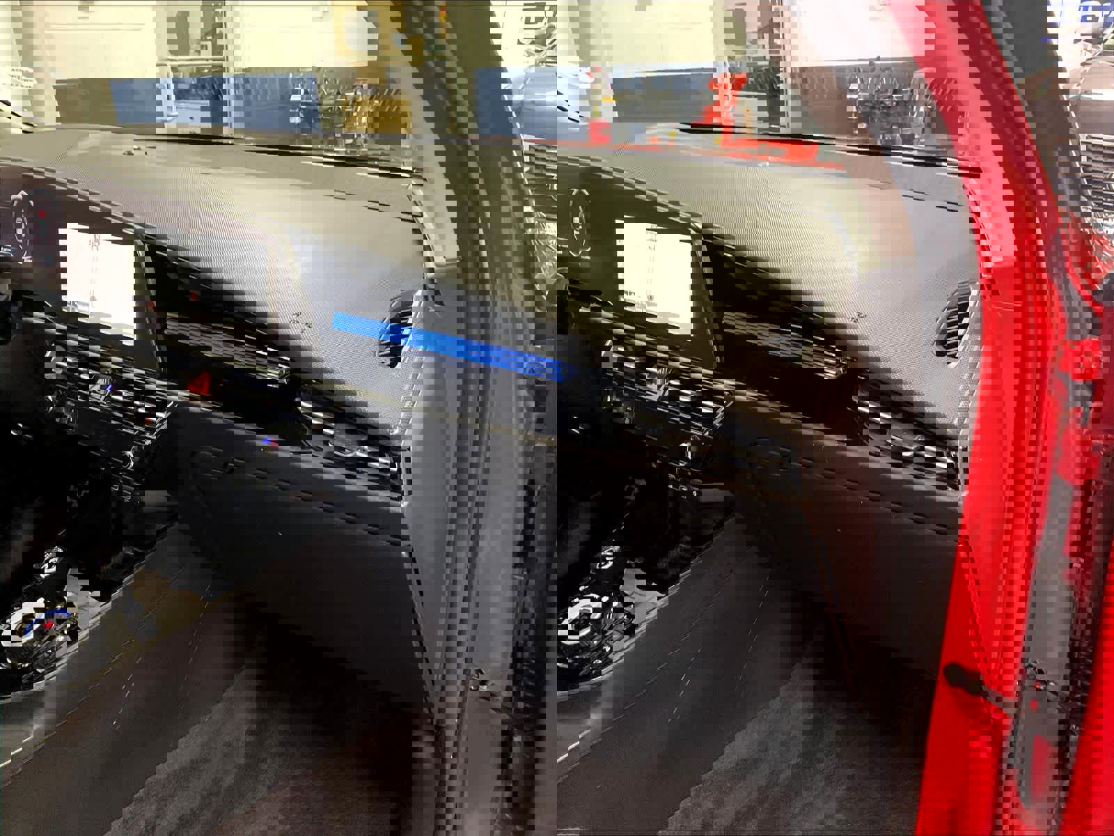 Used 2023 Kia Niro Wave w/ Wave Preserve Package image 13