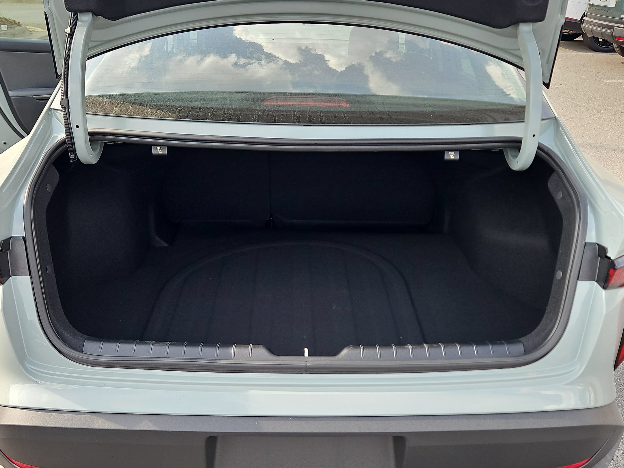 New 2026 Kia K4 FWD image 14