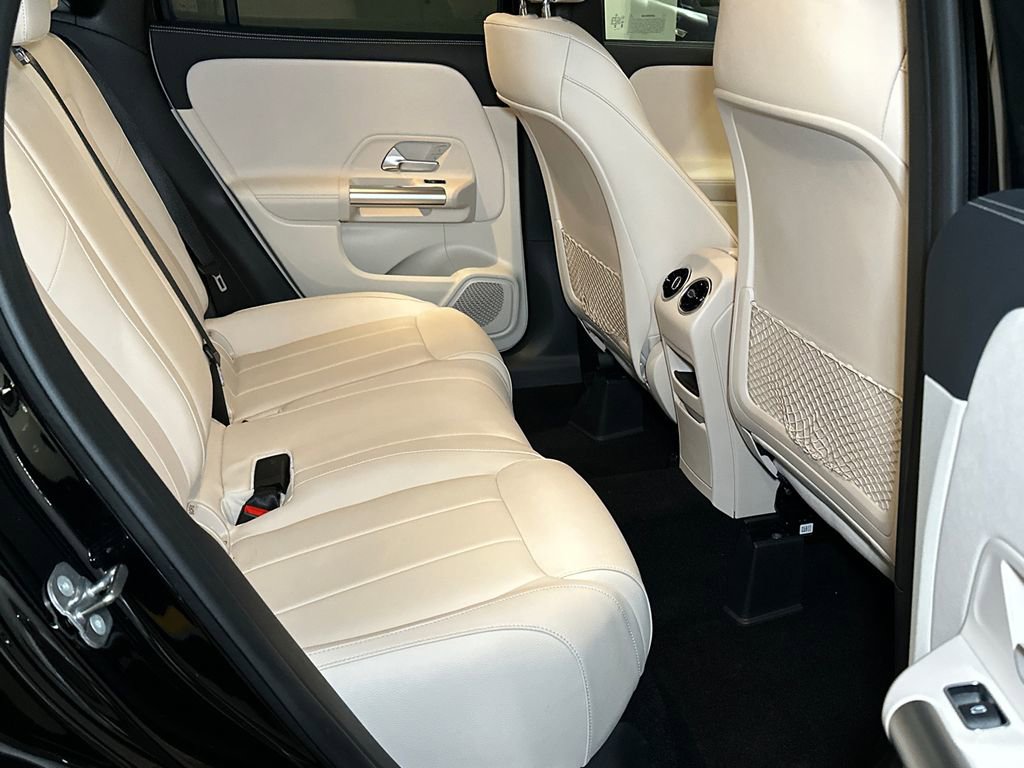 Used 2023 Mercedes-Benz GLA 250 GLA 250 image 16