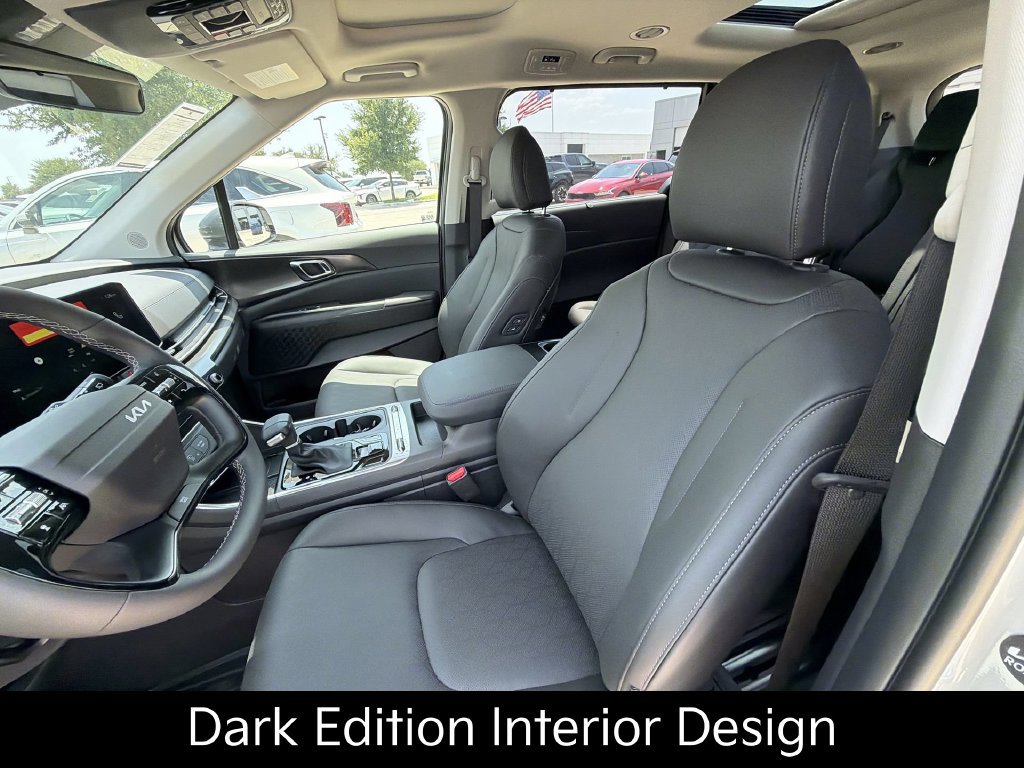 New 2027 Kia Carnival SX w/ Dark Edition Package FWD image 15