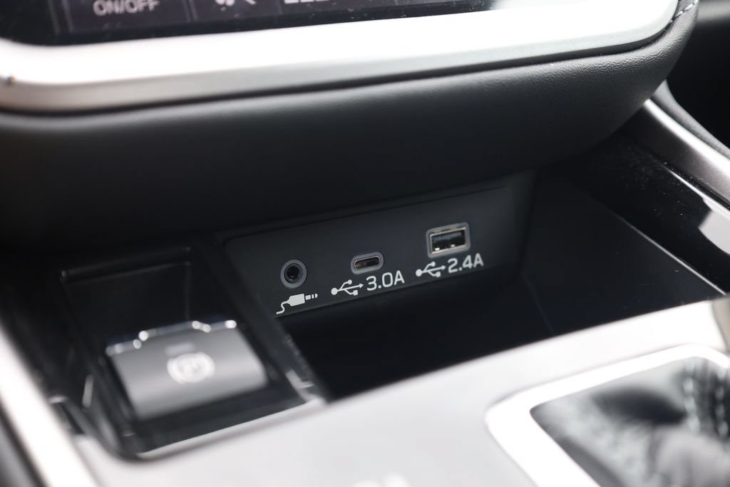 Certified 2025 Subaru Legacy Premium AWD/4WD image 13