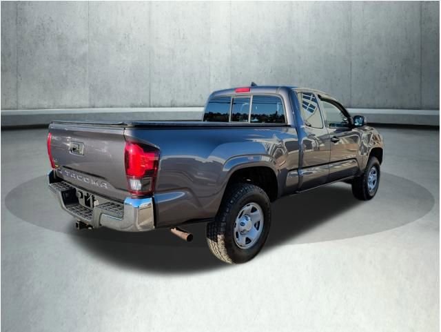 Used 2018 Toyota Tacoma SR5 image 5
