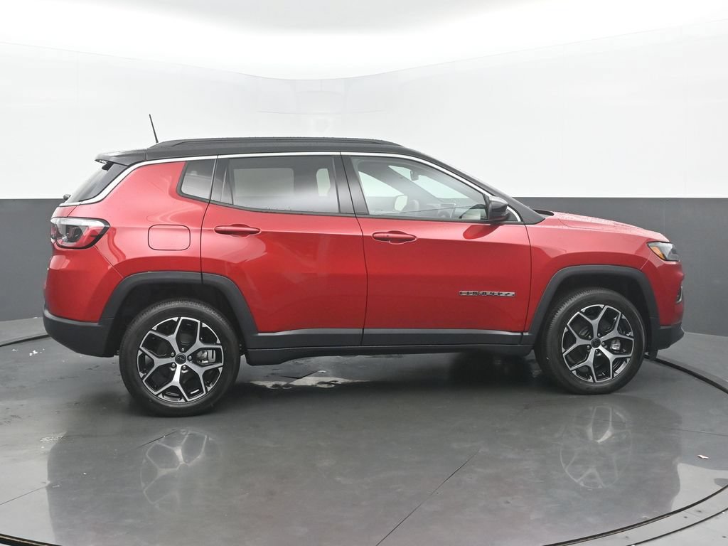New 2026 Jeep Compass Limited AWD/4WD image 6