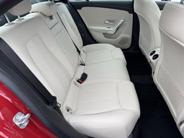 New 2025 Mercedes-Benz CLA 250 image 5