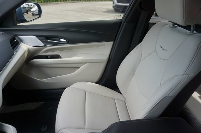 Used 2024 Cadillac CT4 Premium Luxury RWD image 35