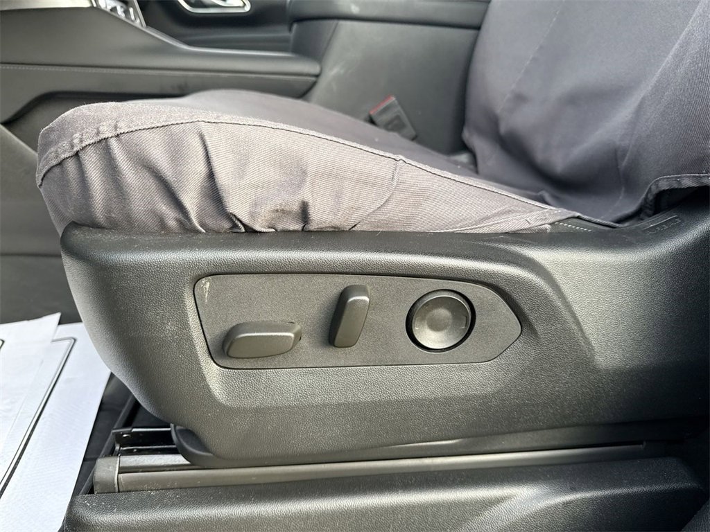 Used 2024 Chevrolet Tahoe LS w/ Driver Alert Package image 12