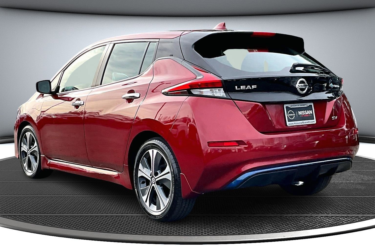 Used 2022 Nissan Leaf SV image 4