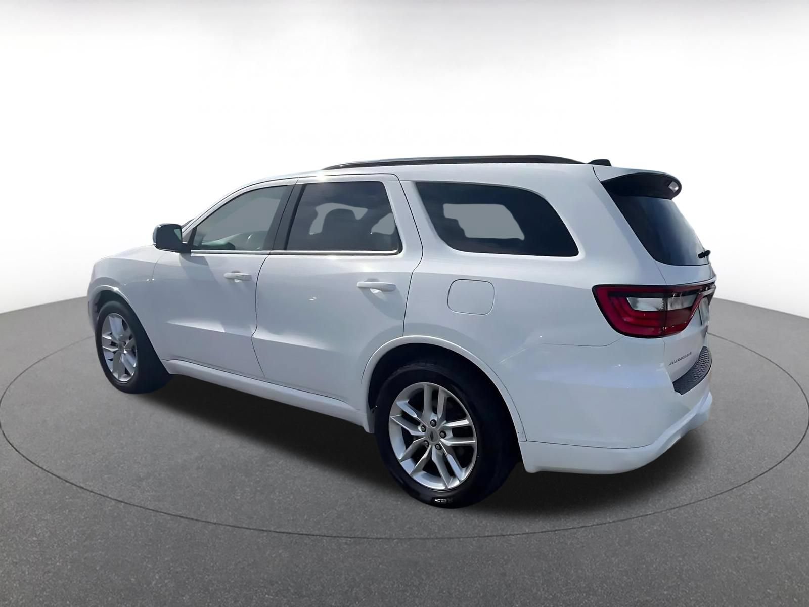 Used 2023 Dodge Durango GT RWD image 10