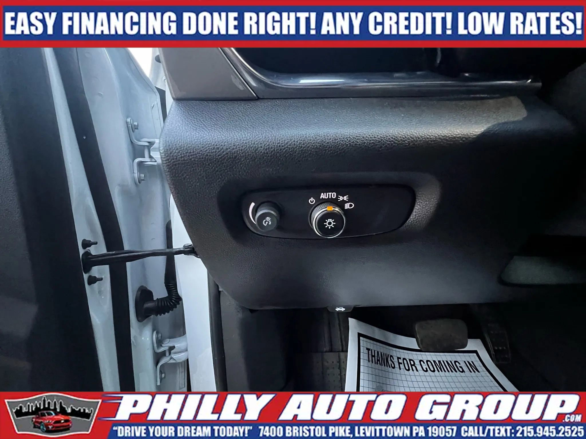 Used 2022 Chevrolet Traverse LT w/ LPO, Floor Liner Package image 32