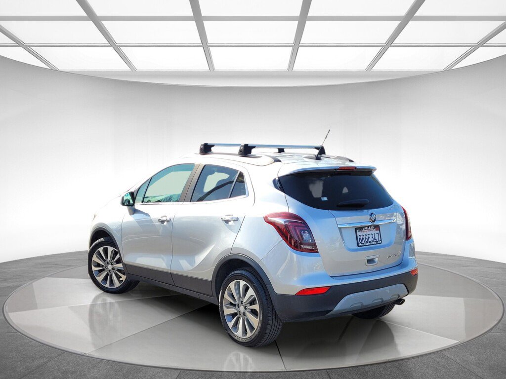 Used 2020 Buick Encore Preferred image 5