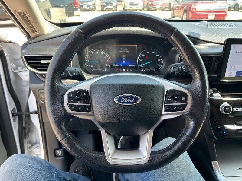 Used 2021 Ford Explorer Limited w/ Equipment Group 301A image 25